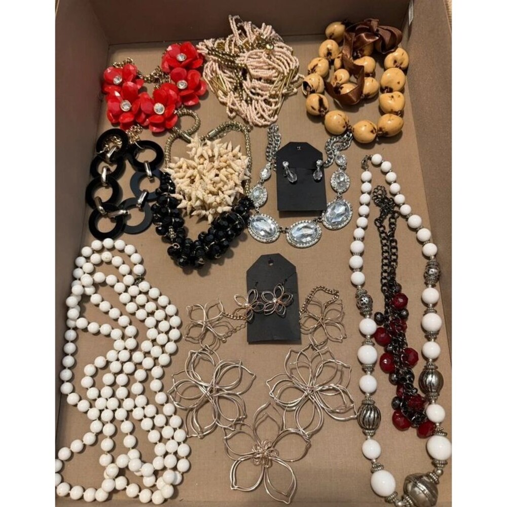 11 necklace bundle